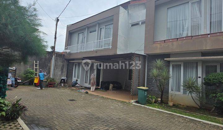 Rumah 2 Lantai Full Furnish Tanah Luas  2