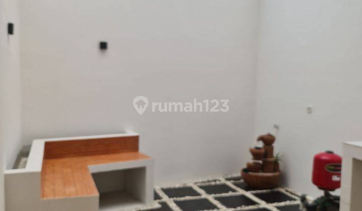 Rumah Kantor Plus Rooftop Lokasi Strategis  1