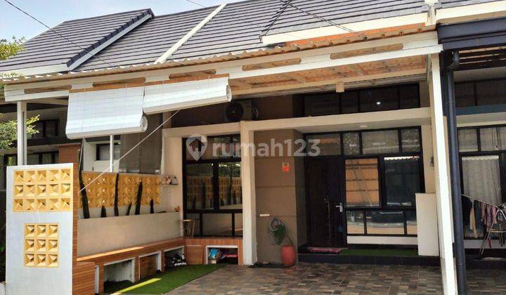 Rumah modern minimalis siap huni. Cantik dg harga murah. Free AC 3 Unit di Trevista Bojongsari Depok.  1