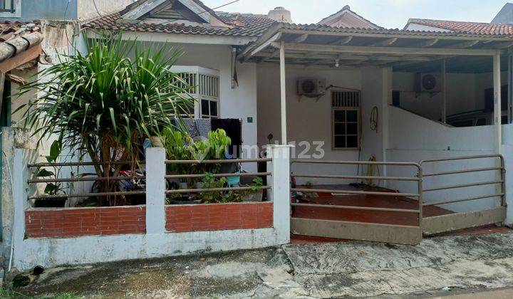 Rumah minimalis di Pamulang Vila. Nyaman, asri, strategis, tidak banjir. Dengan harga terjangkau.  1