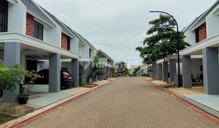 Rumah baru 2 lantai di Cimanggis GolF Estate. Strategis,nyaman dan aman. Dekat Trans  Studio Mall Cibubur, Mall Ciputra Cibubur,Mitra 10 Cibubur,Toll Gate Cimanggis  2