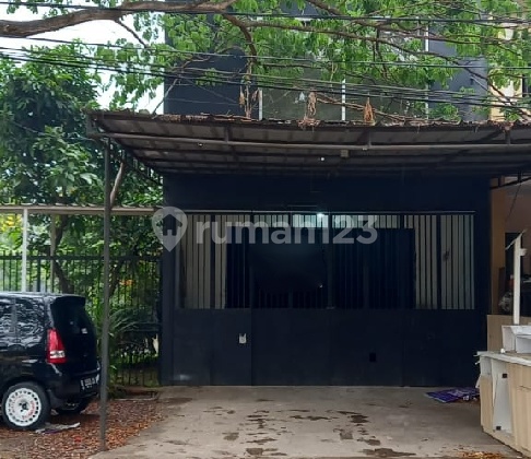 Ruko 2.5 Lantai Di Cinangka Sawangan Depok. Strategis, Nyaman ,aman , Murah . Akses Jalan Raya. Komersial Area. Dekat: Rsud Depok,terminal Pondok Cabe. The Park Mall. Toll Gate Pamulang- Bandara Soeta. Toll Gate Sawangan - Antasari