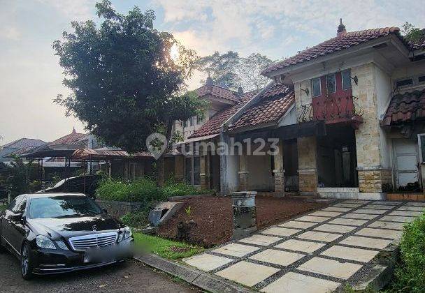 Rumah  Dg Halaman Yg Luas Di Telaga Golf. Di Lingkungan Yg Elite,strategis,nyaman,aman,  2