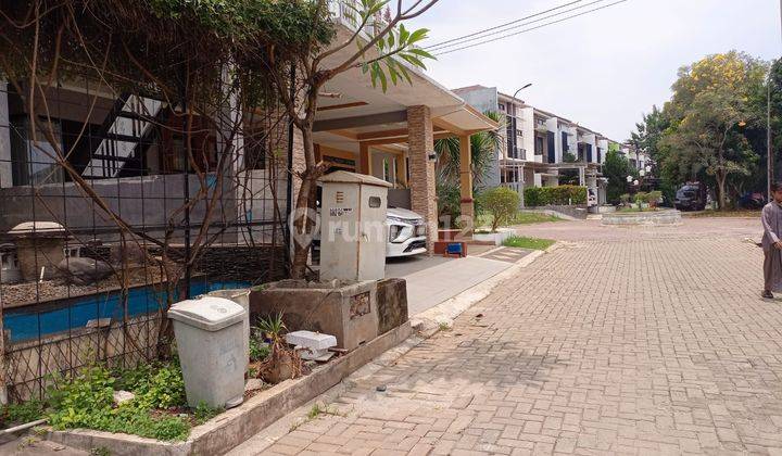 Rumah Cluster 2 Lantai Disewakan. Dengan Fasilitas Kolam Renang Dewasa Dan Anak ,lapangan Olah Raga, Masjid,taman Bermain Anak. Ada Indomart Dan Alfamart Depan Cluster 2