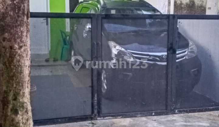 Rumah Mungil Modern Minimalis. di Pamulang Dekat Griya Jakarta. Pamulang Square, Universitas Pamulang, Rsud Pamulang, Exit Toll Pamulang - Bandara Soeta. Sekolah Al Azhar, Sekolah Mater Dei. Rumah Mungil Modern Minimalis. di Pamulang Dekat Griya Jakarta. Pamulang Square, Universitas Pamulang, Rsud Pamulang, Exit Toll Pamulang - Bandara Soeta. Sekolah Al Azhar, Sekolah Mater Dei.