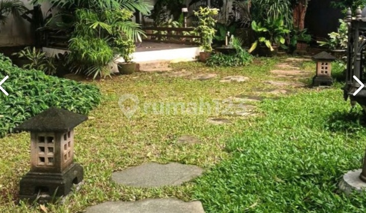 Rumah di Lokasi Strategis; Dekat MRT, Pusat Bisnis, Dll di Jl. Prapanca Raya, Kebayoran Baru, Jakarta Selatan