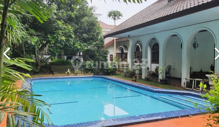 Dijual Cepat!! B. U. ! Lokasi Strategis; ' Ada Kolam Renang' Dekat Akses Tol, Stasiun Mrt, Perkantoran, Rs, Mall, Dll Di Jl Adyaksa Lebak Bulus Jakarta Selatan, Dki Jakarta