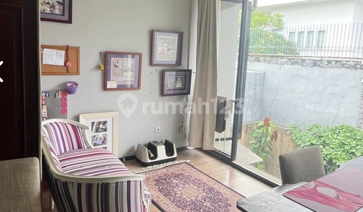 Dijual Cepat!! Lokasi Strategis; Dekat Pintu Tol, Perkantoran & Bisnis, Dll Rumah Bagus Di Nouvelle Town House Pesanggrahan Jakarta Selatan