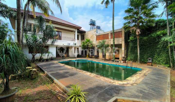 Luxury House * With Swimming Pool* at The Pine View Residence Bintaro Sector 1, Strategic Location; Close to Toll Access, KRL Station, Mall, Hospital, School, etc in South Jakarta, DKI Jakarta Luxury House * With Swimming Pool* at The Pine View Residence Bintaro Sector 1, Strategic Location; Close to Toll Access, KRL Station, Mall, Hospital, School, etc in South Jakarta, DKI Jakarta