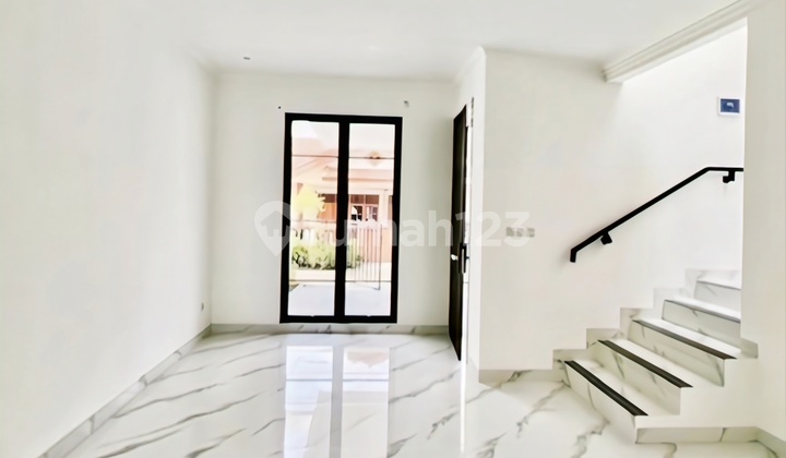 Dijual Cepat!! Dekat Akses Pintu Tol, Stasiun Krl, Rs, Mall, Sekolah, Dll Di Komplek Deplu, Bintaro, Pondok Aren