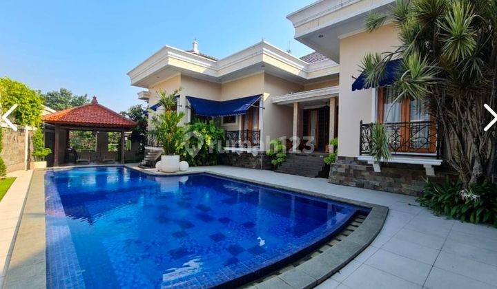 Rumah Bagus, Siap Huni *ada kolam renang di Jl. Ketapang, Pamulang, Tangerang Selatan

 1