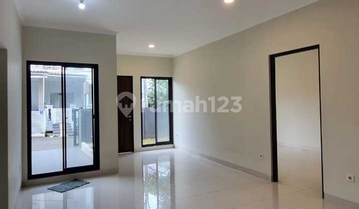 Jarang Ada!! Rumah Baru, Fresh, Dijual Cepat, Lokasi Strategis; Dekat Akses Tol; Stasiun KRL, Bxc Mall, Rspib, Sekolah, Dll di Jl. Kucica, Bintaro Jaya Sektor 9 Jarang Ada!! Rumah Baru, Fresh, Dijual Cepat, Lokasi Strategis; Dekat Akses Tol; Stasiun KRL, Bxc Mall, Rspib, Sekolah, Dll di Jl. Kucica, Bintaro Jaya Sektor 9