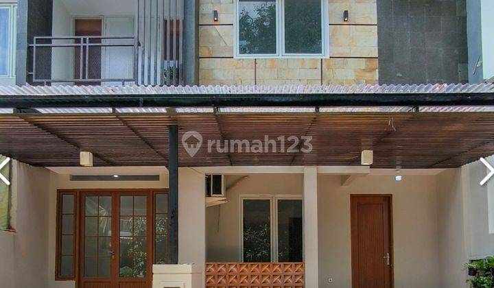 Rumah Bagus Siap Huni Dan Asri Di Mahagoni Park, Graha Bintaro Jaya, 

tangerang Selatan, Banten

 1