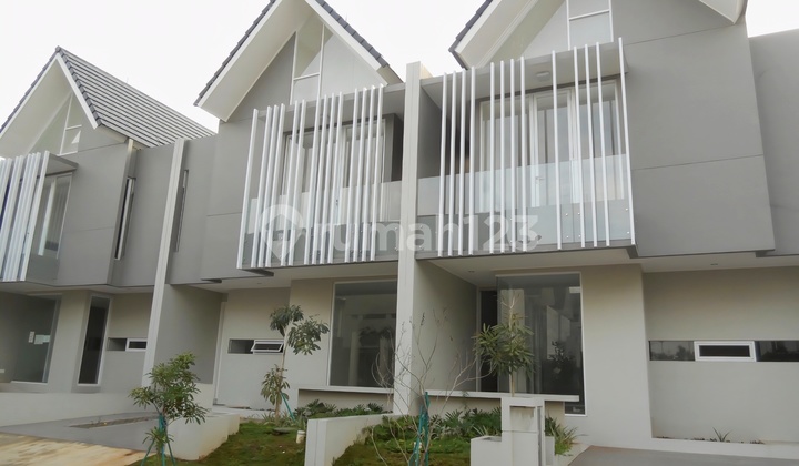 Rumah Baru, Lokasi Strategis; Hanya 2 Menit Menuju Pintu Tol, Stasiun KRL, Mall, Rs, Sekolah, Dll di Discovery Eola, Bintaro Jaya Sektor 9