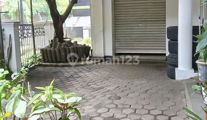 House on Meleo Raya Main Road, Strategic Location!!! Bintaro Jaya Sector 9 2