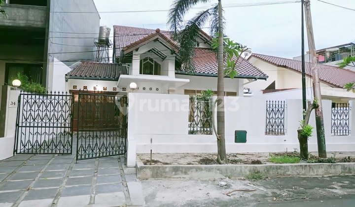 Dijual Cepat!! Istimewa!!! Lokasi Strategis; Dekat Stasiun Mrt, Pasar Mayestik, Blok M, Rs, Mall, Dll Di Jl. Kerinci, Kebayoran Baru, Jakarta Selatan.