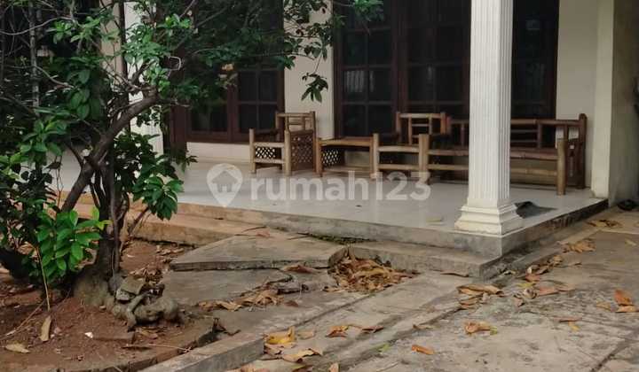 Rumah Dijual Cepat, Lokasi Strategis Dekat Akses Tol, Stasiun MRT, Bus Kota, Stasiun KRL, Pusat Bisnis, Dll di Jl. Gandaria, Jakarta Selatan Rumah Dijual Cepat, Lokasi Strategis Dekat Akses Tol, Stasiun MRT, Bus Kota, Stasiun KRL, Pusat Bisnis, Dll di Jl. Gandaria, Jakarta Selatan
