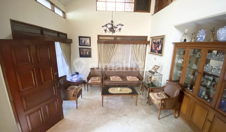 Dijual Cepat!! Murah! Lokasi Strategis; Dekat Akses Tol, Stasiun Krl, Bintaro Plaza, Rsmk, Sekolah, Dll Di Bintaro Jaya Sektor 1, Jakarta Selatan