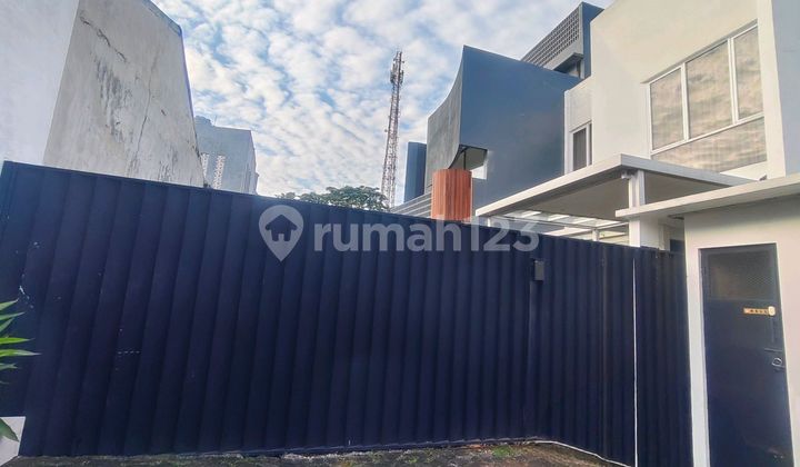 Rumah Baru, Modern di Cluster Area Bintaro Sektor 9, Lokasi Strategis; Hanya 2 Menit Menuju Akses Tol, Stasiun KRL, Bxc Mall, Rspb, Dll di Area Bintaro Sektor 9, Pondok Karya Tangerang Selatan