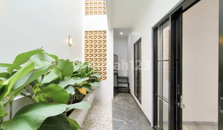 Rumah Baru Bangun Sendiri, Row Jalan Lebar, Hanya 3 Menit Menuju Pintu Tol, Stasiun, Bxc Mall, Rspb, Dll di Jl. Maleo, Bintaro Jaya Sektor 9 2