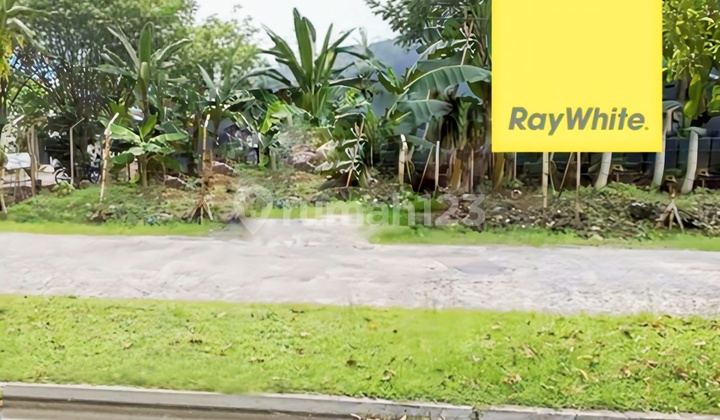 Price Drop!!! Ready-to-build Plot, Strategic Location Easy to Access, On Pine St. & Tanjung Cinere St., Depok. Price Drop!!! Ready-to-build Plot, Strategic Location Easy to Access, On Pine St. & Tanjung Cinere St., Depok.