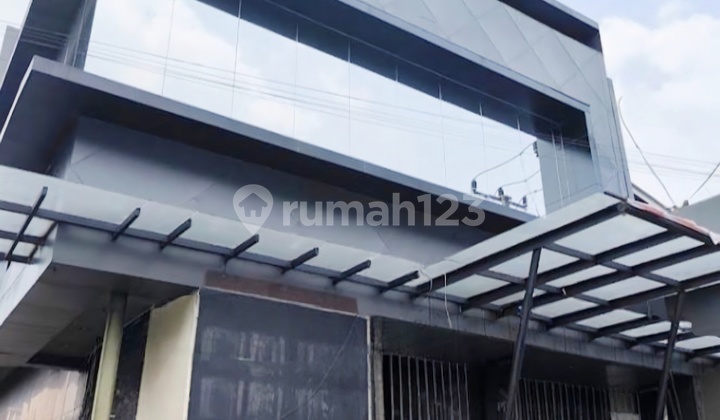 Dijual Cepat!!! Ruang Usaha/ Gedung Perkantoran, Pinggur Jalan Raya/ Utama, Lokasi Strategis; Dekat Akses Tol, Mall, Rs, Sekolah, Dll Di Kemang, Jakarta Selatan Dijual Cepat!!! Ruang Usaha/ Gedung Perkantoran, Pinggur Jalan Raya/ Utama, Lokasi Strategis; Dekat Akses Tol, Mall, Rs, Sekolah, Dll Di Kemang, Jakarta Selatan