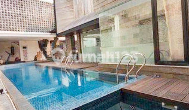 Rumah Mewah, ada Kolam Renang, Hoek, Strategis di Grand Matoa Jagakarsa Jakarta Selatan 1