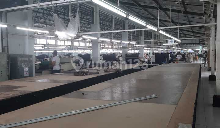 Ready-to-Wear Garment Factory on Jl Raya Cinangka, Sawangan Depok, West Java