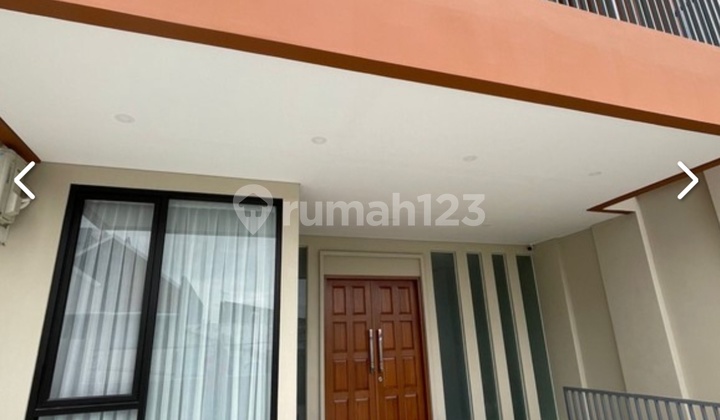 Rumah Baru Modern, Minimalis, Premium, Rooftop City View, Lokasi Strategis; Dekat Akses Tol, Perkantoran & Pusat Bisnis, Mall, Rs, Dll di Pulomas, Jakarta Barat 2