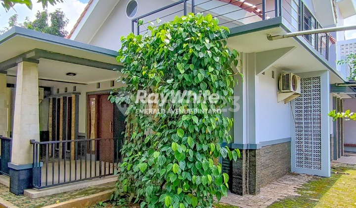 Turun Harga! Dijual Cepat!! Rumah Luas Harga Terjangkau, Hoek, Lokasi Strategi, Hanya 2 Menit Menuju Ases Tol; Stasiun KRL, Bxc Mall, Rspb, Sekolah, Dll di Puri Bintaro, Bintaro Jaya Turun Harga! Dijual Cepat!! Rumah Luas Harga Terjangkau, Hoek, Lokasi Strategi, Hanya 2 Menit Menuju Ases Tol; Stasiun KRL, Bxc Mall, Rspb, Sekolah, Dll di Puri Bintaro, Bintaro Jaya
