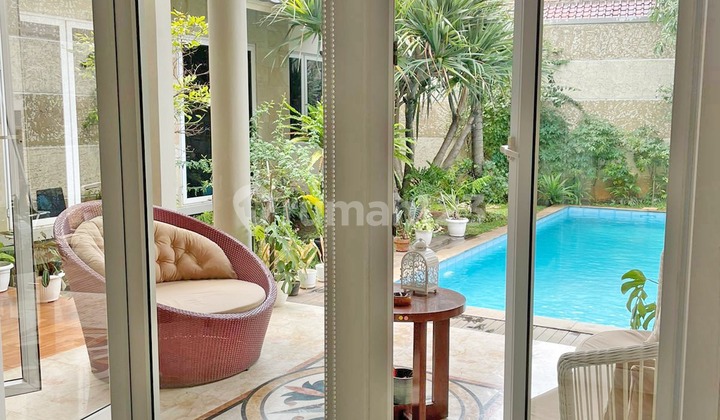 Price Drop!! For Immediate Sale! Strategic Location, Near Toll Access, Offices - Business, Schools, Hospitals, Malls, Etc. *Swimming Pool Included* In Cilandak, South Jakarta.