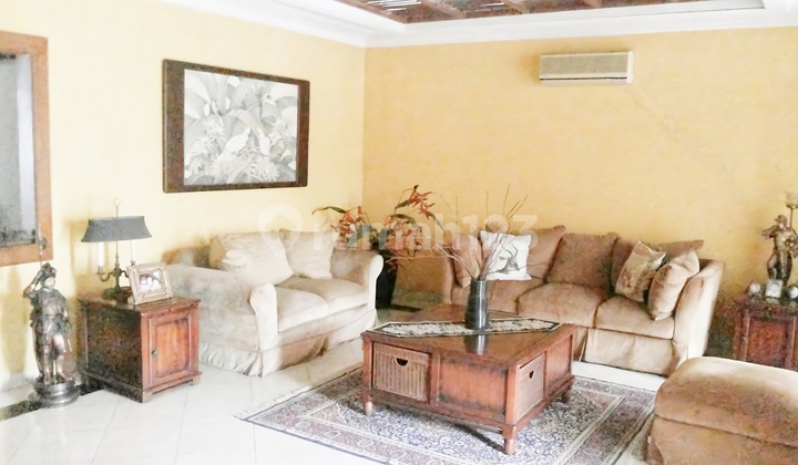 Jual Cepat!!! Bu. Rumah Ada Kolam Renang, Lokasi Mudah di Jangkau, Dekat Pintu Tol, Rs, Mall, Sekolah Dll di Cipete, Jakarta Selatan 2