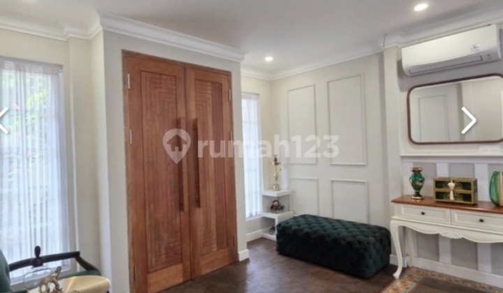 Dijual Cepat!! Rumah Bagus di Jl. Kucica, Lokasi Strategis, Hanya 2 Menit Menuju Pintu Tol, Stasiun KRL, Bxc Mall, Rspib, Sekolah, Dll di Jl. Kucica, Bintaro Jaya, Sektor 9 2