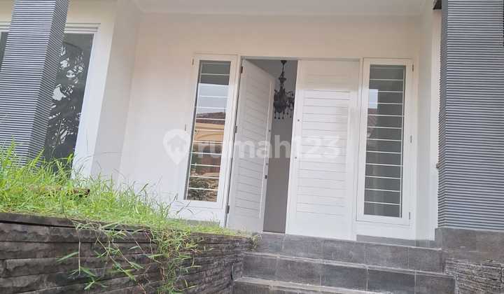 Dijual Cepat!! Lokaai Stratwgis; Hanya 2 Menit Menuju Pintu Tol, Stasiun Mrt, Rs, Sekolah, Dll Di Cluster Bukit Mas, Rempoa, Bintaro, Jakarta Selatan. 2