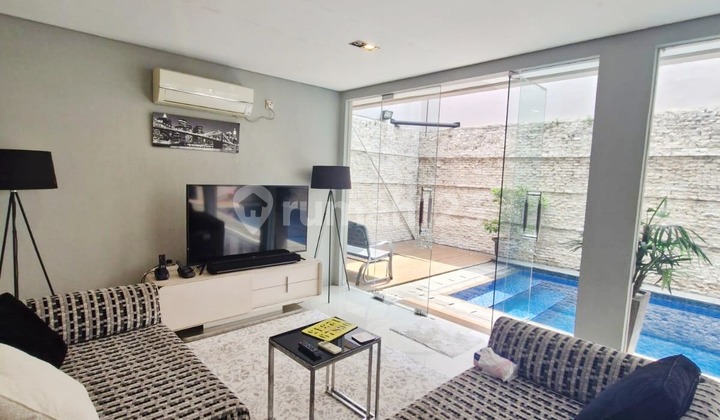 Dijual Cepat!! B. U! Rumah Siap Huni, Ada Kolam Renang Di Cluster Villa Cendana, Pondok Ranji *dekat Bintaro*