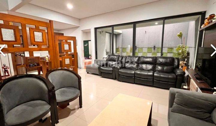 Rumah Bagus Dan Terawat Di Kebayoran Infinity, Bintaro Jaya, Tangerang Selatan 2