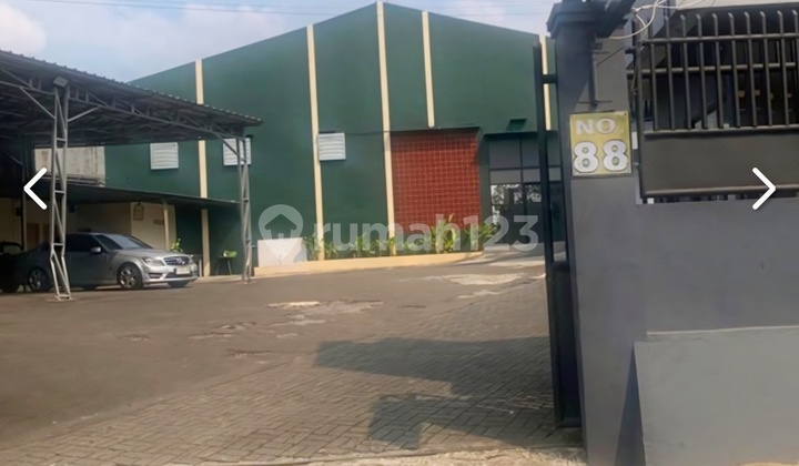 Gudang Siap Pakai, Lokasi Strategis; Dekat Akses Tol, Stasiun KRL, Mall, Rs, Dll di Jl Merpati Raya, Ciputat, Tangerang Selatan
