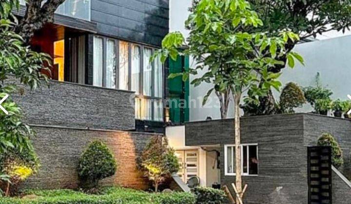 Rumah Bagus Siap Huni Dan Asri Di Simprug Golf, Kebayoran Lama, Jakarta Selatan 1