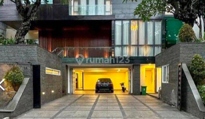 Rumah Bagus Siap Huni Dan Asri Di Simprug Golf, Kebayoran Lama, Jakarta Selatan 2