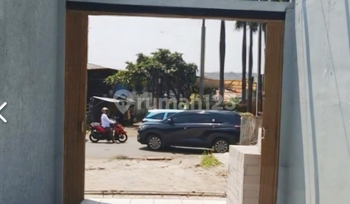 Dijual Cepat !!! Kavling Pinggir Jalan, bisa untuk Usaha / Hunian Lokasi Strategis, Dekat Pintu Tol; Stasiun KRL, Mall, Rs, Sekolah, Dll di Jl. Ampera Raya, Cilandak, Jakarta Selatan.