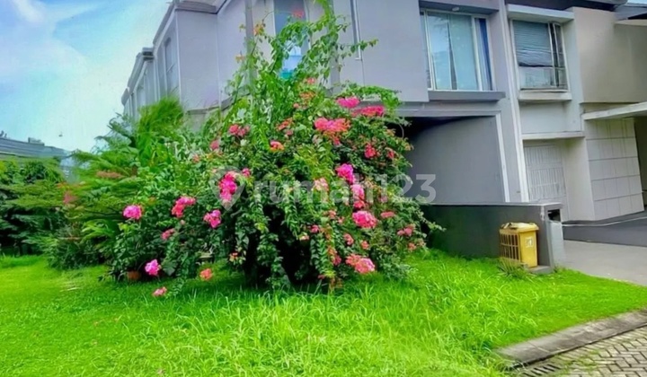 Turun Harga! Rumah Bagus, Hoek, 2,5 Lantai, Lokasi Strategis; Dekat Akses Tol, Stasiun KRL, Mall, Rs Dll di Custer Kebayoran Village , Bintaro Jaya Turun Harga! Rumah Bagus, Hoek, 2,5 Lantai, Lokasi Strategis; Dekat Akses Tol, Stasiun KRL, Mall, Rs Dll di Custer Kebayoran Village , Bintaro Jaya