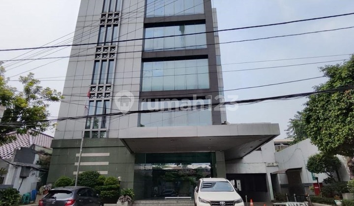 Gedung Kantor 5lt 18,5x43,5 805m Menteng Jakarta Pusat