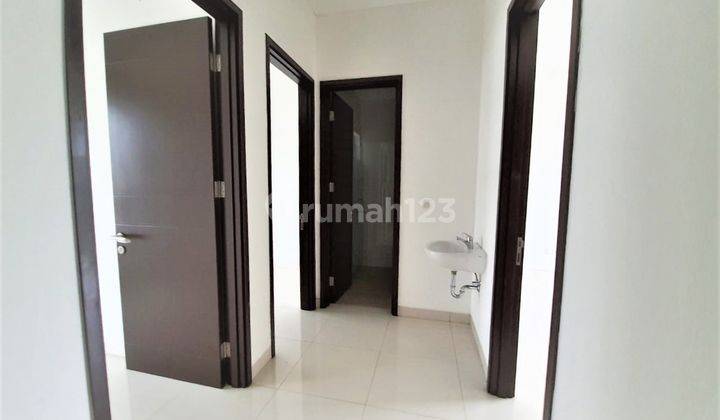 Rumah 2 Lantai Luas 7x21 150m2 Type 4kt di Cluster Palm Spring Jgc Jakarta Garden City  2