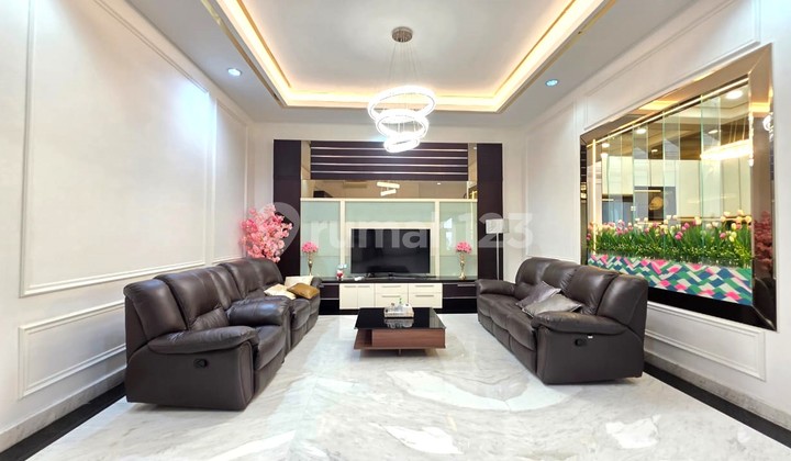 Rumah 4lt 14x21 294m type 4KT Kelapa Gading Jakarta Utara