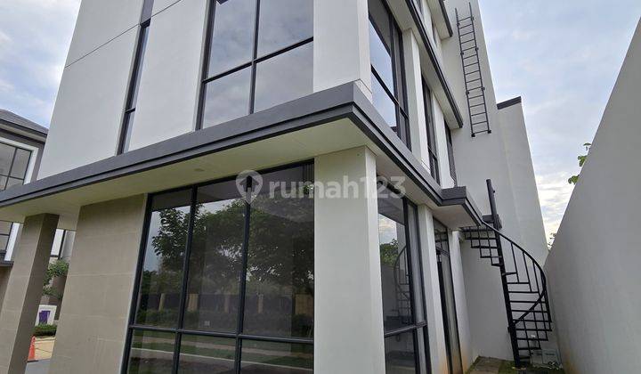 Rumah 3lt Luas 8x14 Type 4+1KT Cluster Sentarum Jgc Jakarta Garden City 2