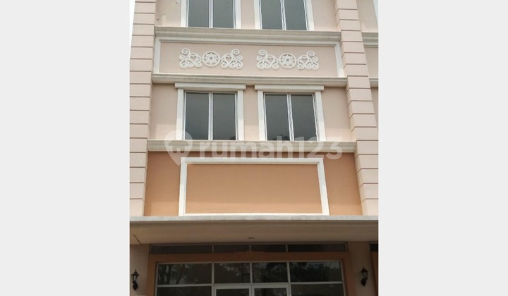 The Walk Shop House 3 floors 5x14 70m JGC Jakarta Garden City Cakung