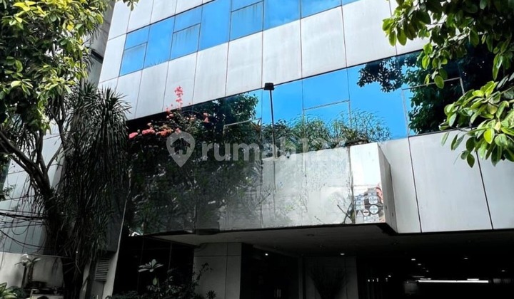 Menteng Office Building 4 Floors Area 2500m2 With Lift Semi Furnished Menteng Office Building 4 Floors Area 2500m2 With Lift Semi Furnished