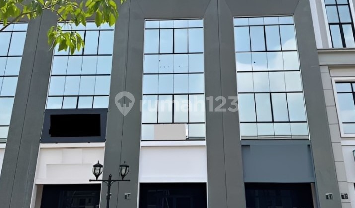 Ruko brand new 4lt 68m Sedayu City Kelapa Gading Jakarta Utara