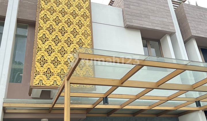 Rumah 2lantai luas 158m 4KT Puri 11 Karang Tengah Tangerang 1