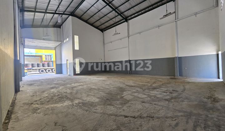 Green Sedayu Bizpark Warehouse area 432m 12x36, Cakung, East Jakarta Green Sedayu Bizpark Warehouse area 432m 12x36, Cakung, East Jakarta